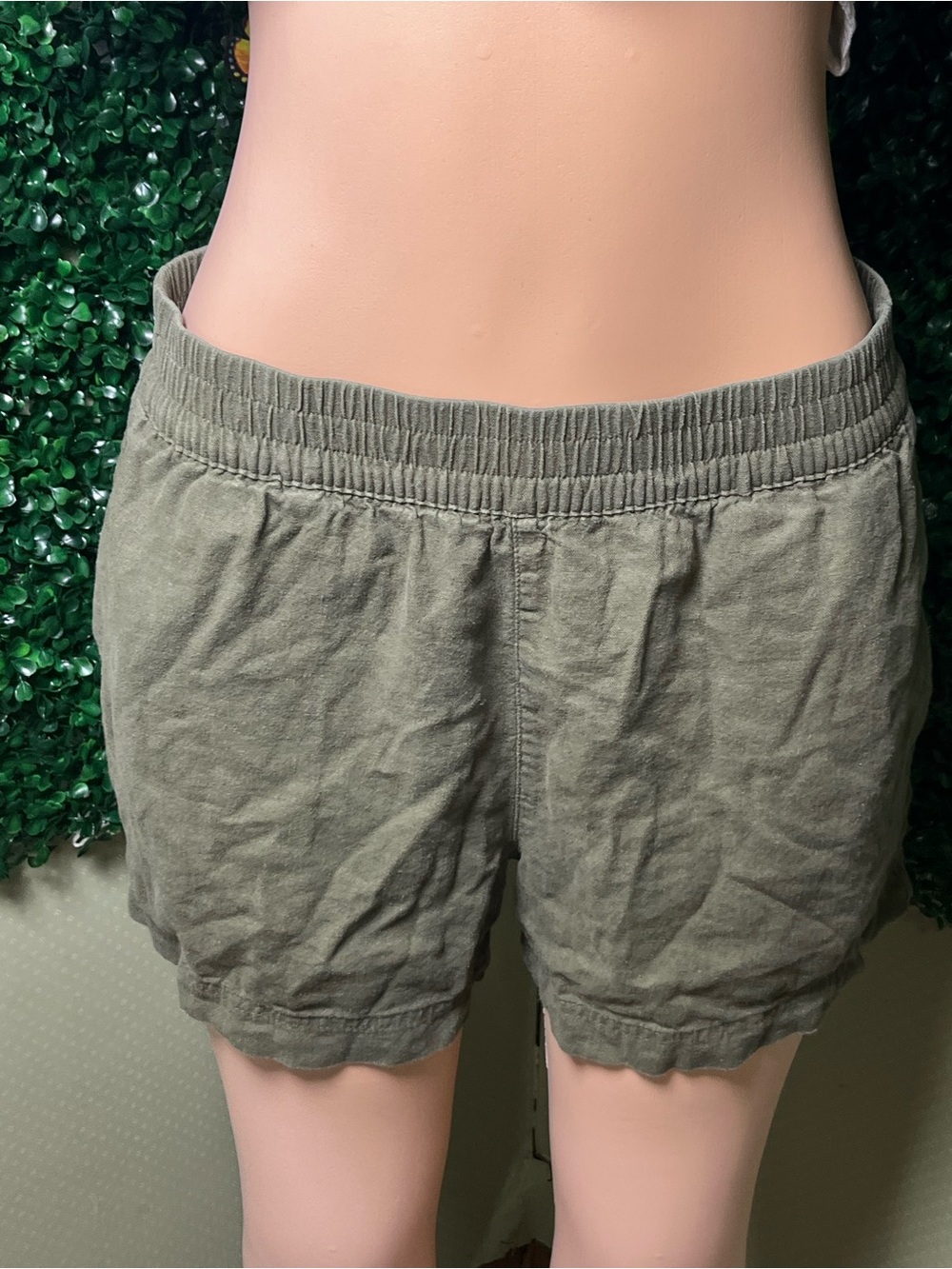 Old Navy Olive Green Elastic Waist Athletic Shorts